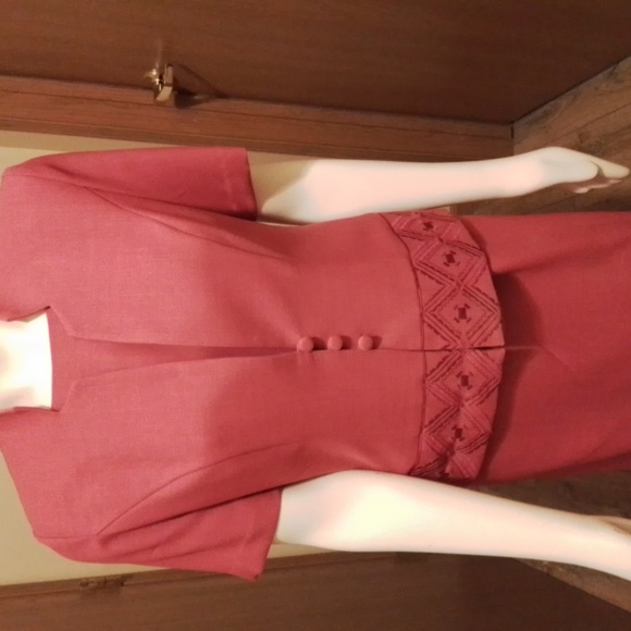 K Petite Collection 2- piece jacket dress, size 8P, in medium dusty rose. - Picture 2 of 7